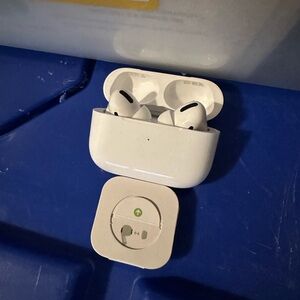 Apple AirPods with Charging Case - White